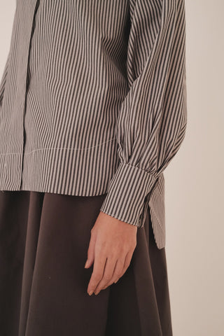 Camisa Coffee Listrada Cinza