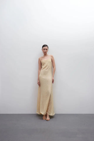 Vestido com jabour ondas