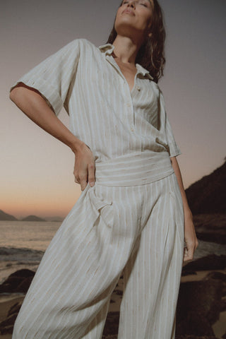 CALÇA ALMA LINHO DOURADO S25